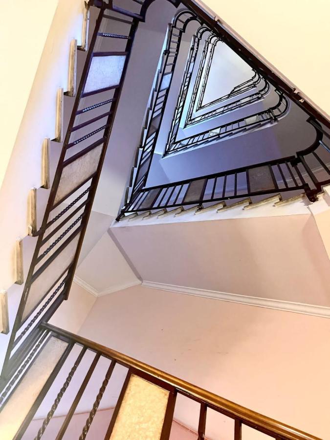 Rembrandt44 Apartment Милано Екстериор снимка