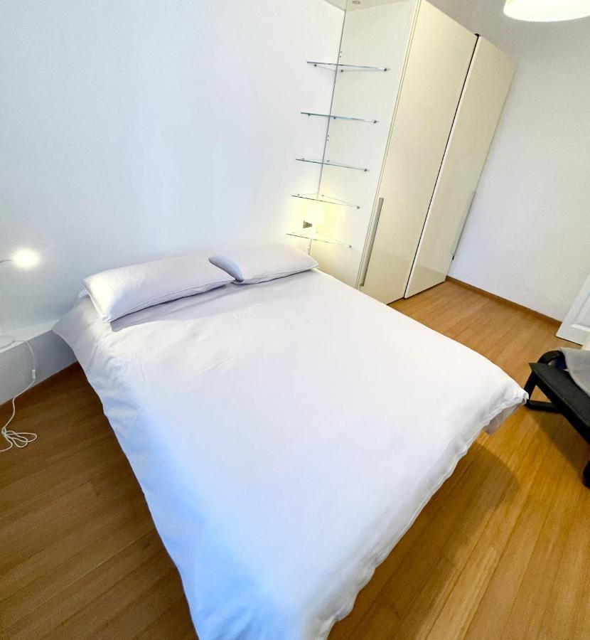 Rembrandt44 Apartment Милано Екстериор снимка
